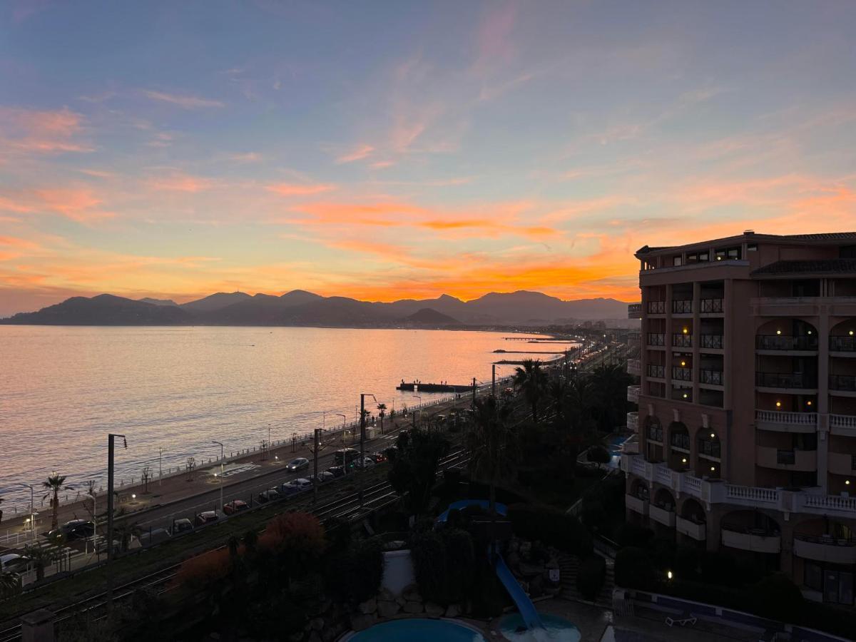 Cannes Apartment With Sea View, Aircondition And Parking エクステリア 写真