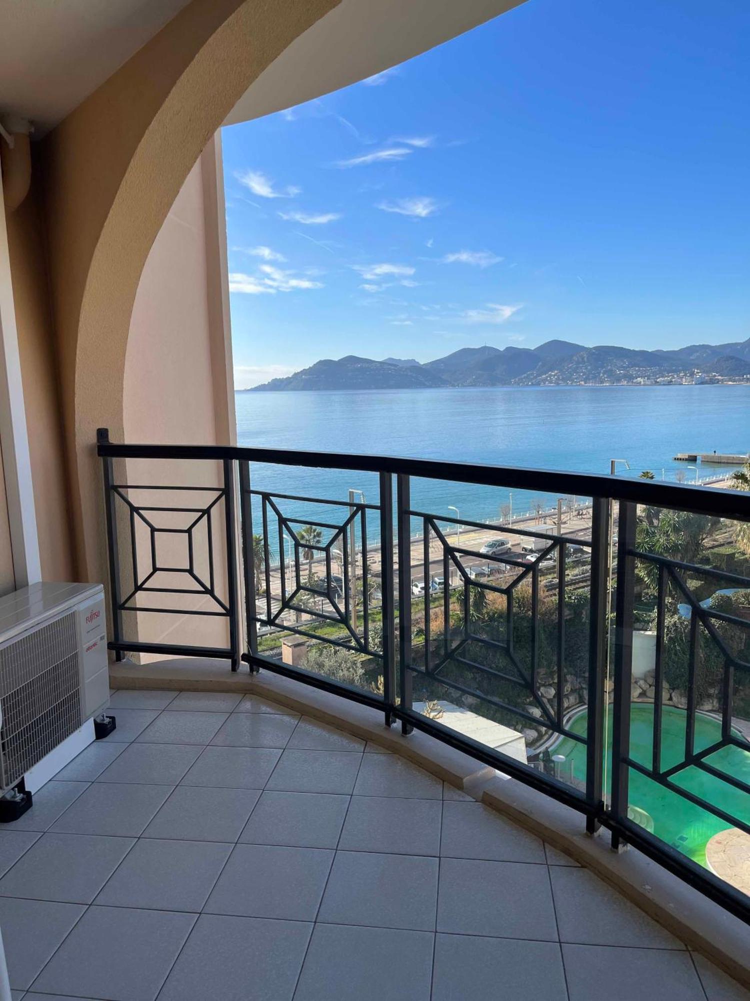 Cannes Apartment With Sea View, Aircondition And Parking エクステリア 写真